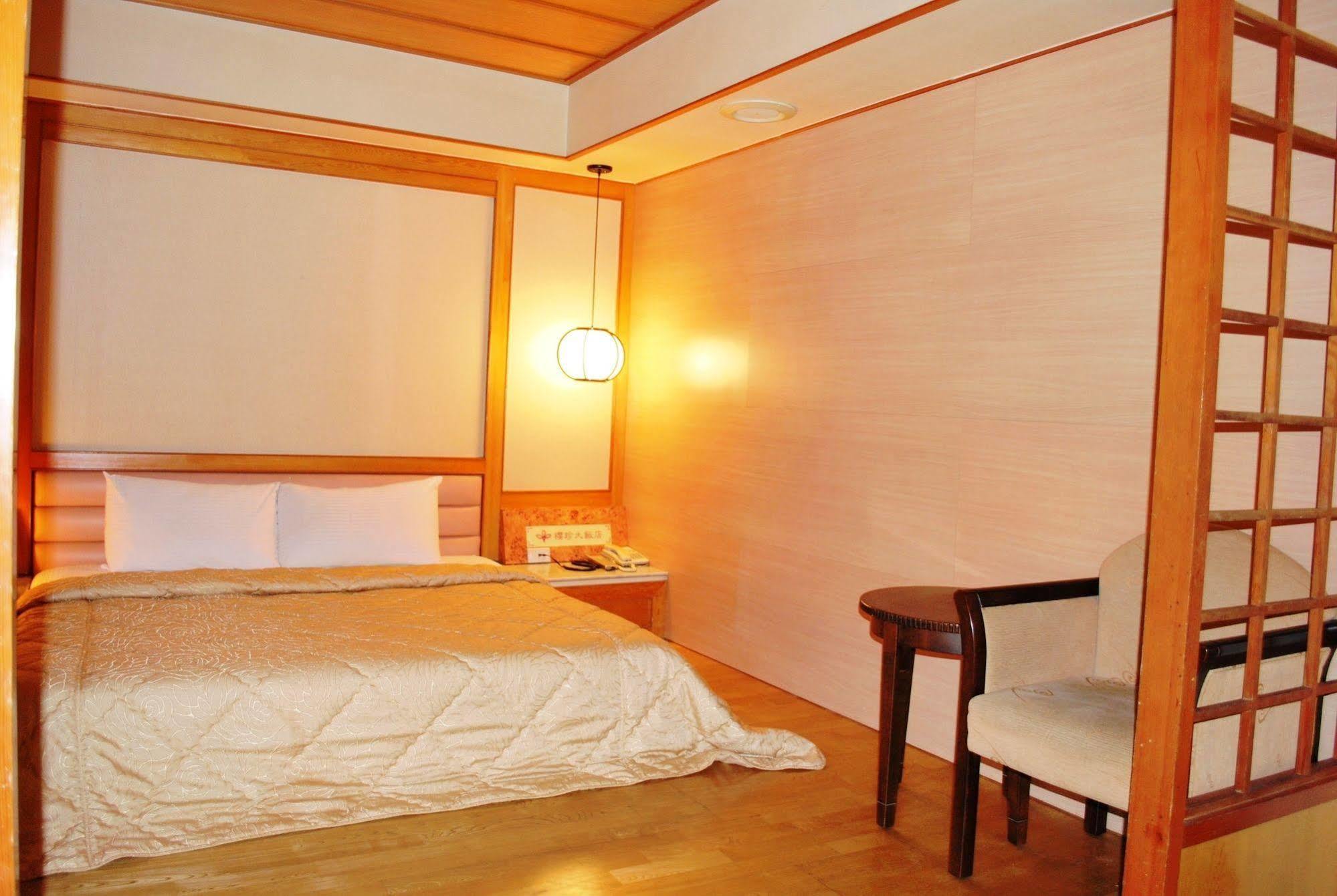Ying Zhen Hotel Taoyuan Exterior photo